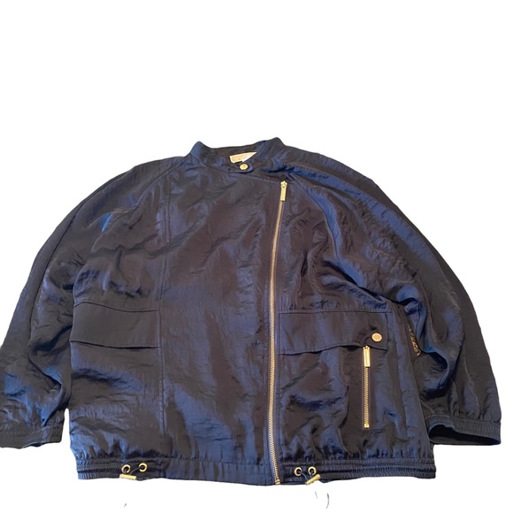 MICHAEL KORS lightweight oversized zip front jacket with gold hardware bomber - Picture 2 of 11